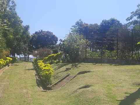 SITIO EM PORTO FELIZ COM LAGO!