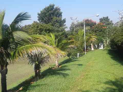 SITIO EM PORTO FELIZ COM LAGO!