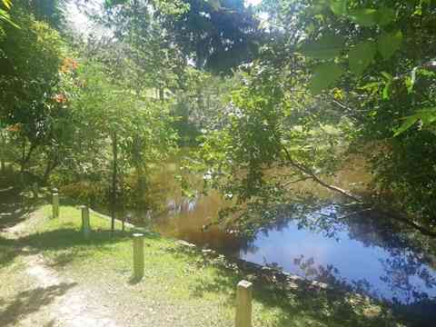 SITIO EM PORTO FELIZ COM LAGO!