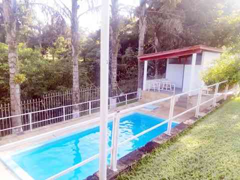 SITIO EM PORTO FELIZ COM LAGO!