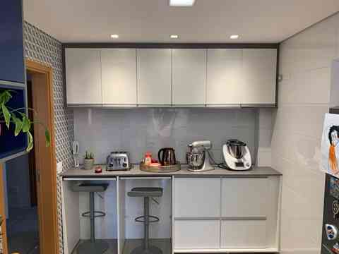 LINDO APARTAMENTO MOBILIADO!