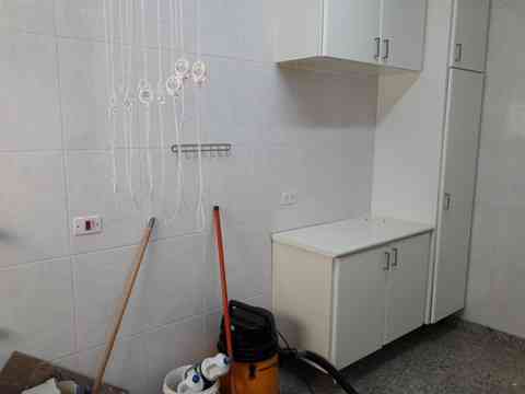LINDA CASA EM CONDOMÍNIO FECHADO!