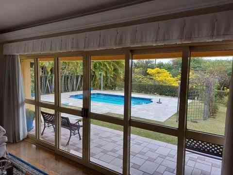 LINDA CASA EM ALPHAVILLE!