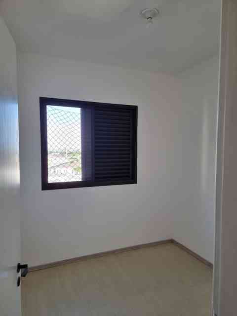 APARTAMENTO NO CENTRO DE ALPHAVILLE!