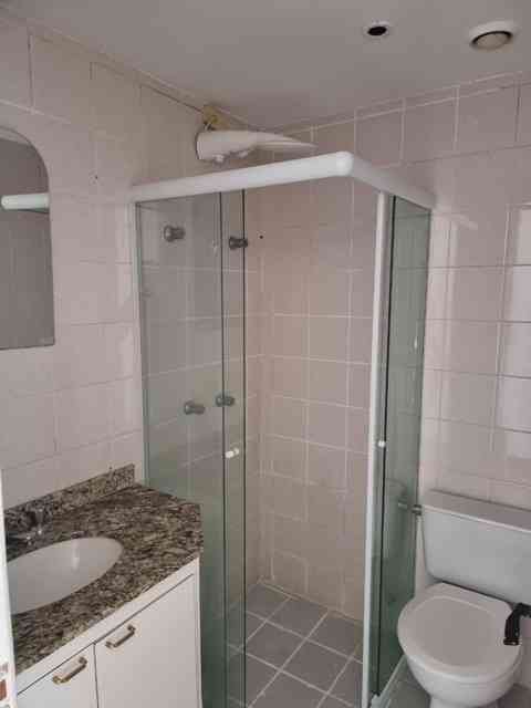APARTAMENTO NO CENTRO DE ALPHAVILLE!