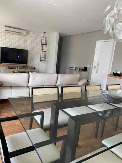 APARTAMENTO COM PISCINA!