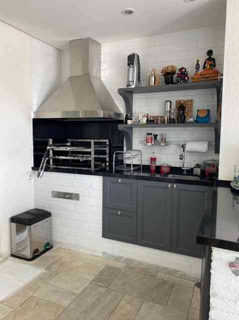 APARTAMENTO COM PISCINA!
