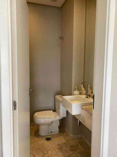 APARTAMENTO COM PISCINA!