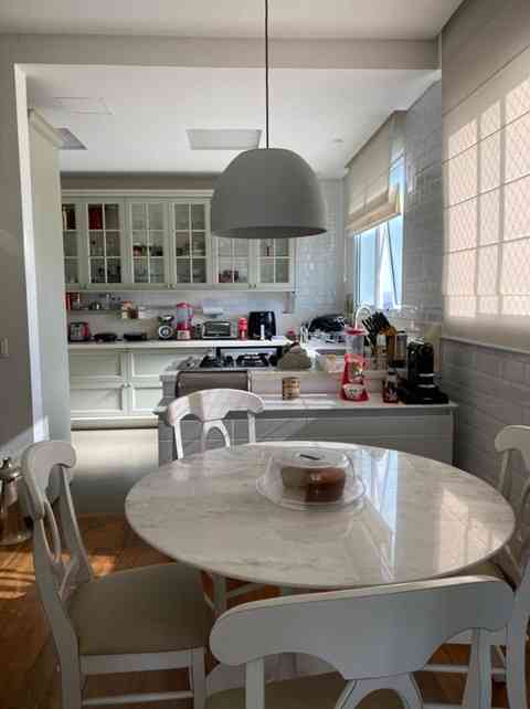 APARTAMENTO COM PISCINA!
