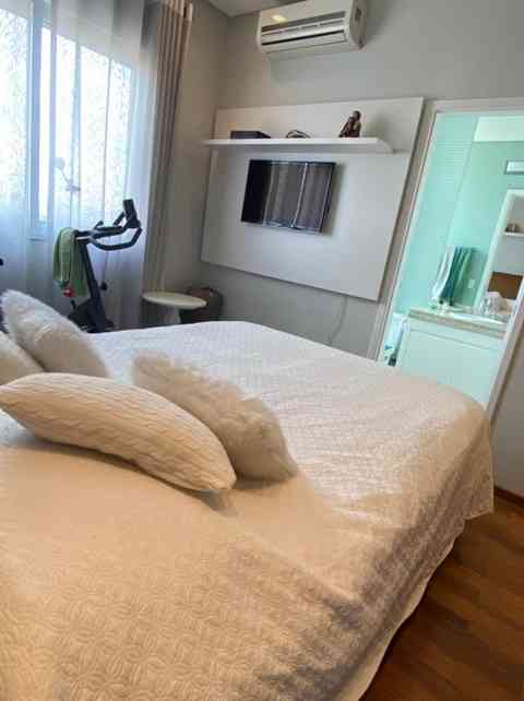 APARTAMENTO COM PISCINA!