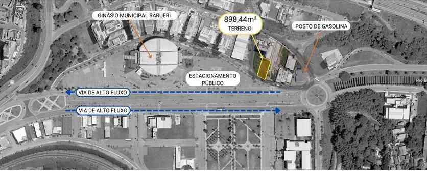 TERRENO EM AVENIDA PRINCIPAL!
