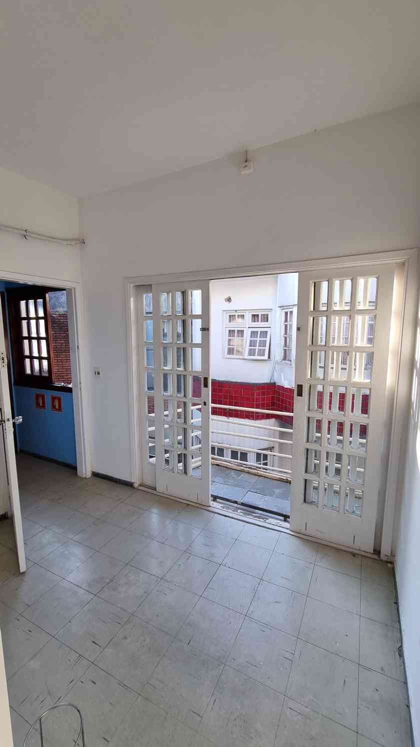 SALA NO CENTRO COMERCIAL ALPHAVILLE