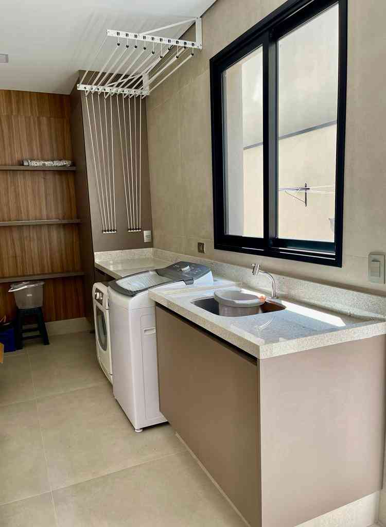 CASA ALTO PADRÃO!