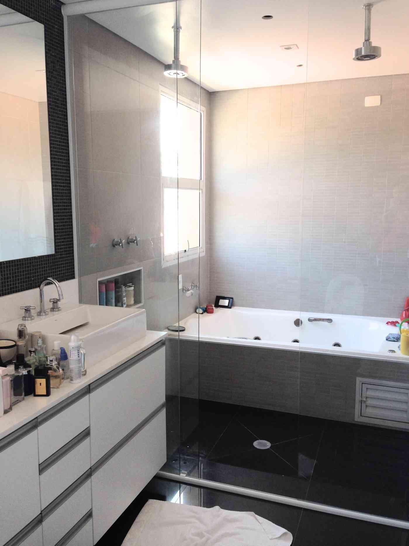 CASA EM ALPHAVILLE!