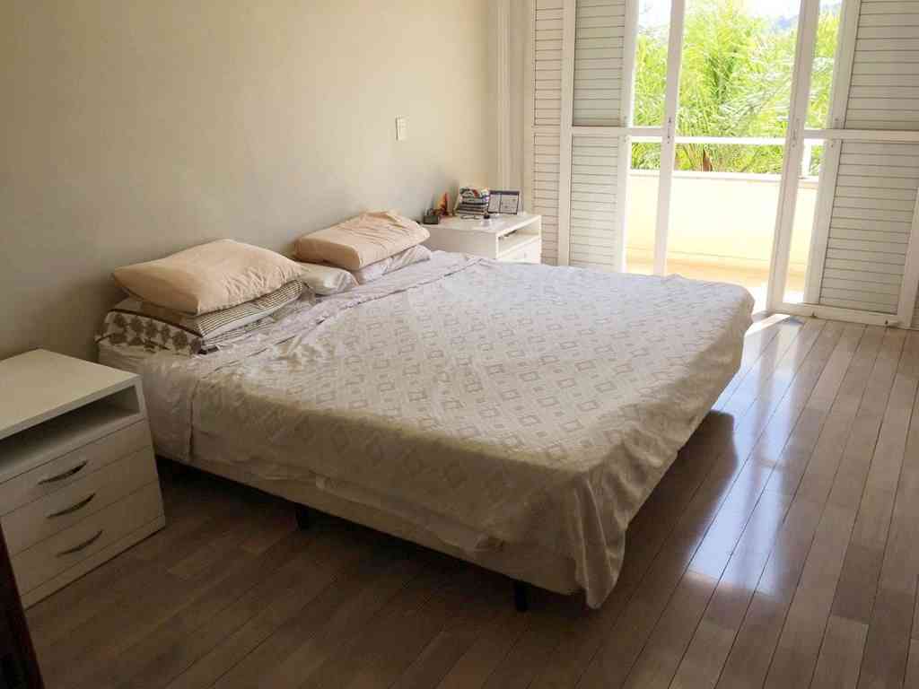 CASA EM ALPHAVILLE!