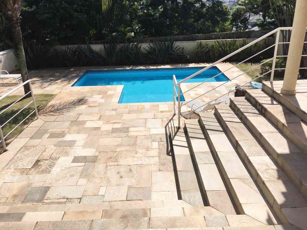 CASA EM ALPHAVILLE!
