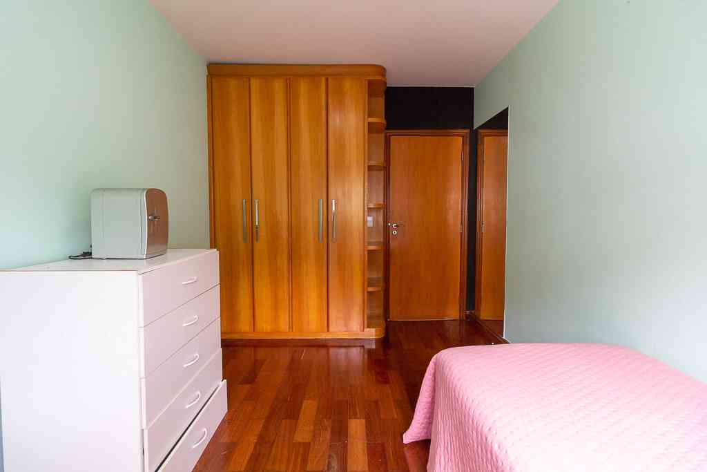 LINDA CASA EM ALPHAVILLE!