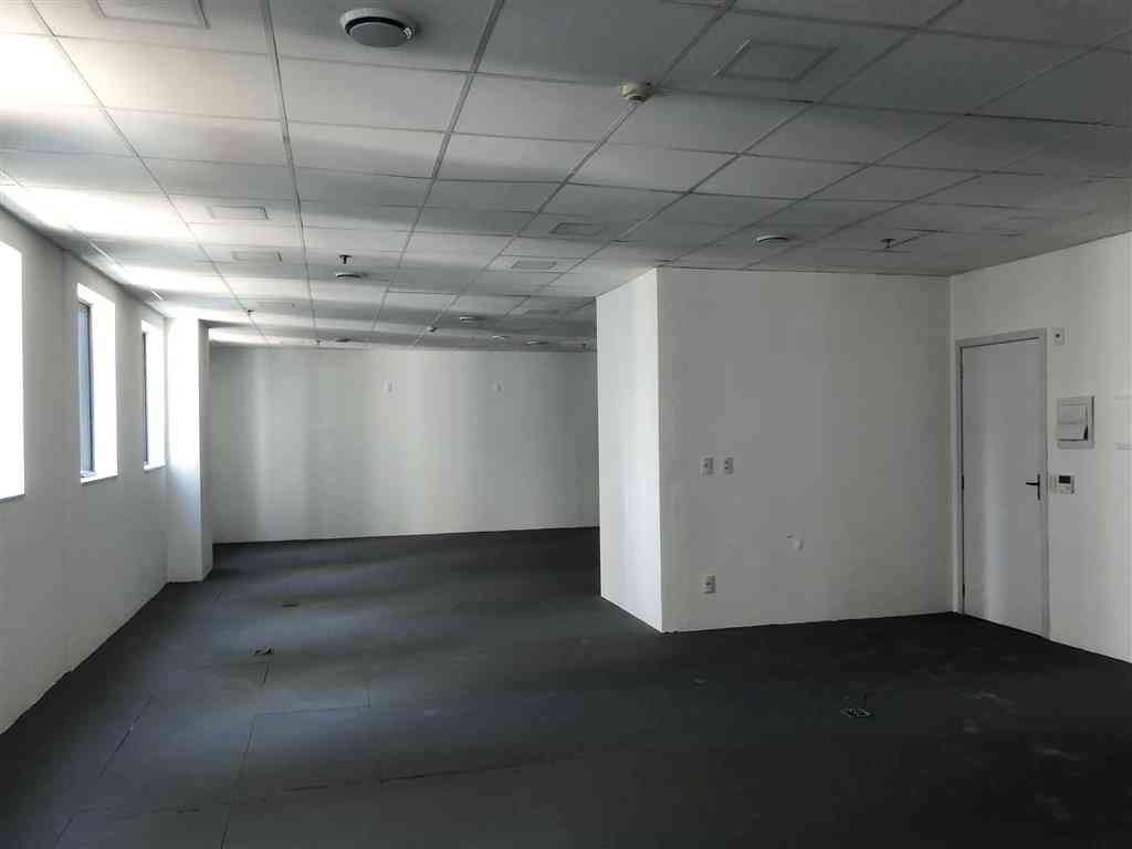 SALA NO CENTRO DE ALPHAVILLE!