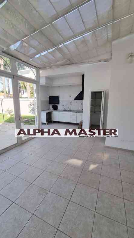 CASA ALTO PADRÃO!