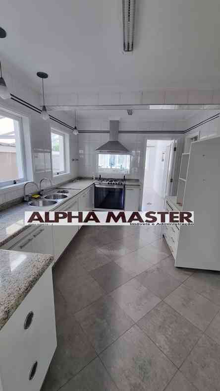 CASA ALTO PADRÃO!
