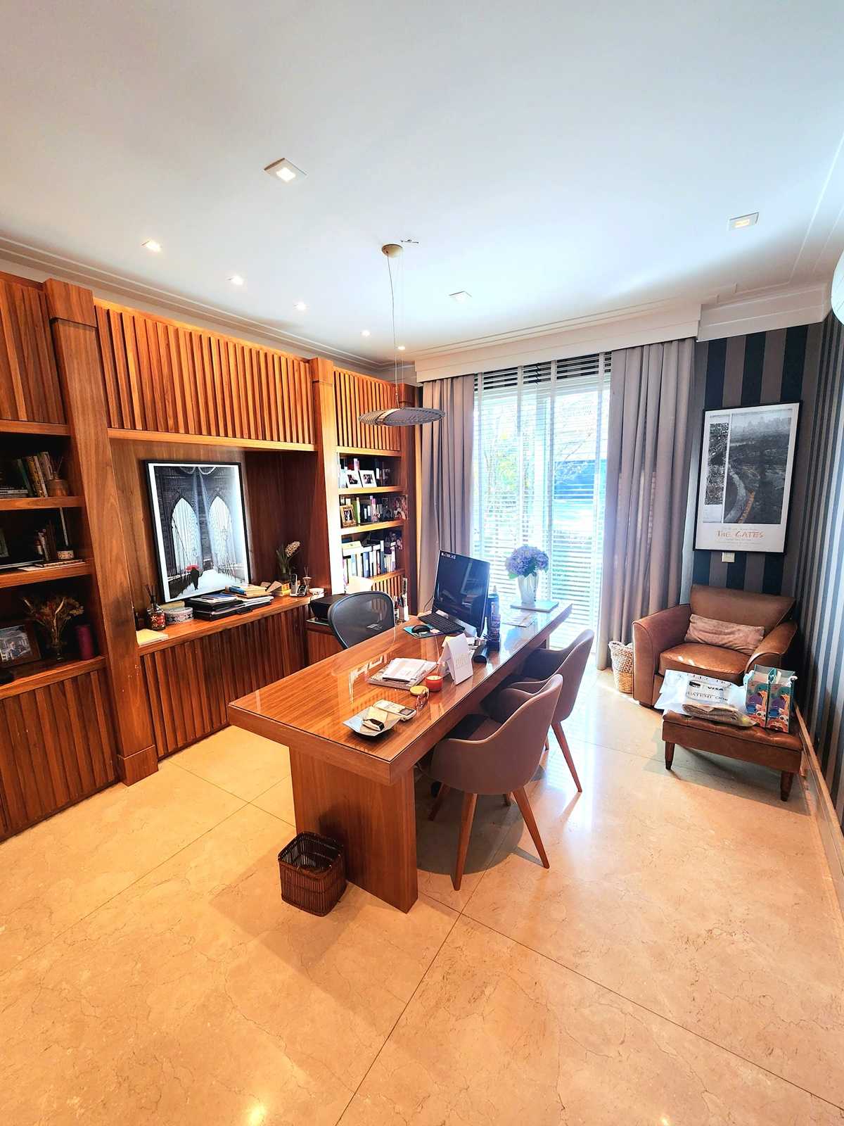 CASA ALTO PADRÃO!