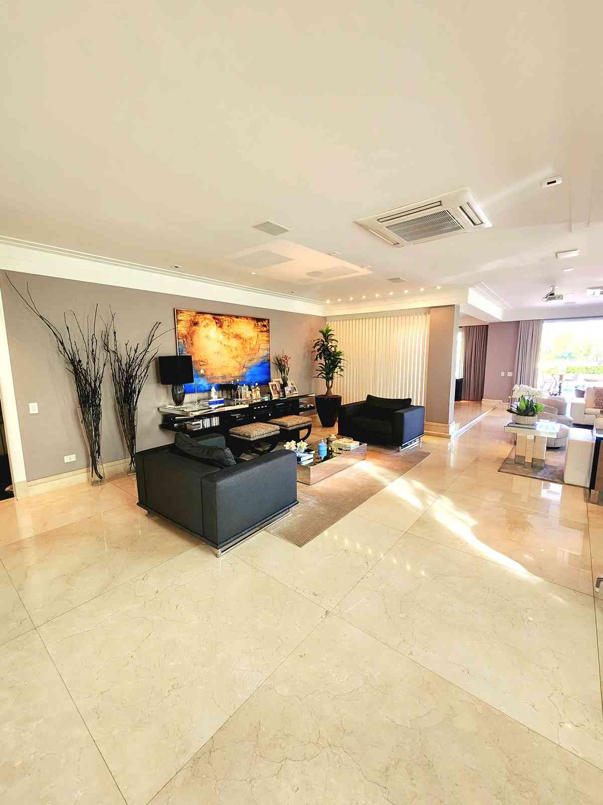 CASA ALTO PADRÃO!