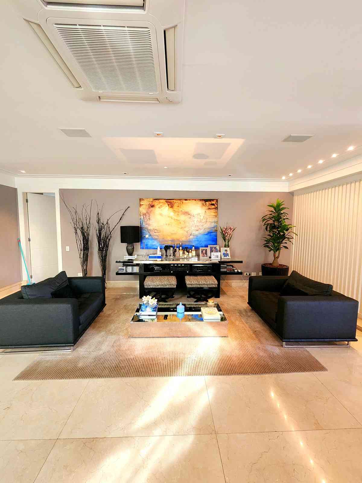 CASA ALTO PADRÃO!