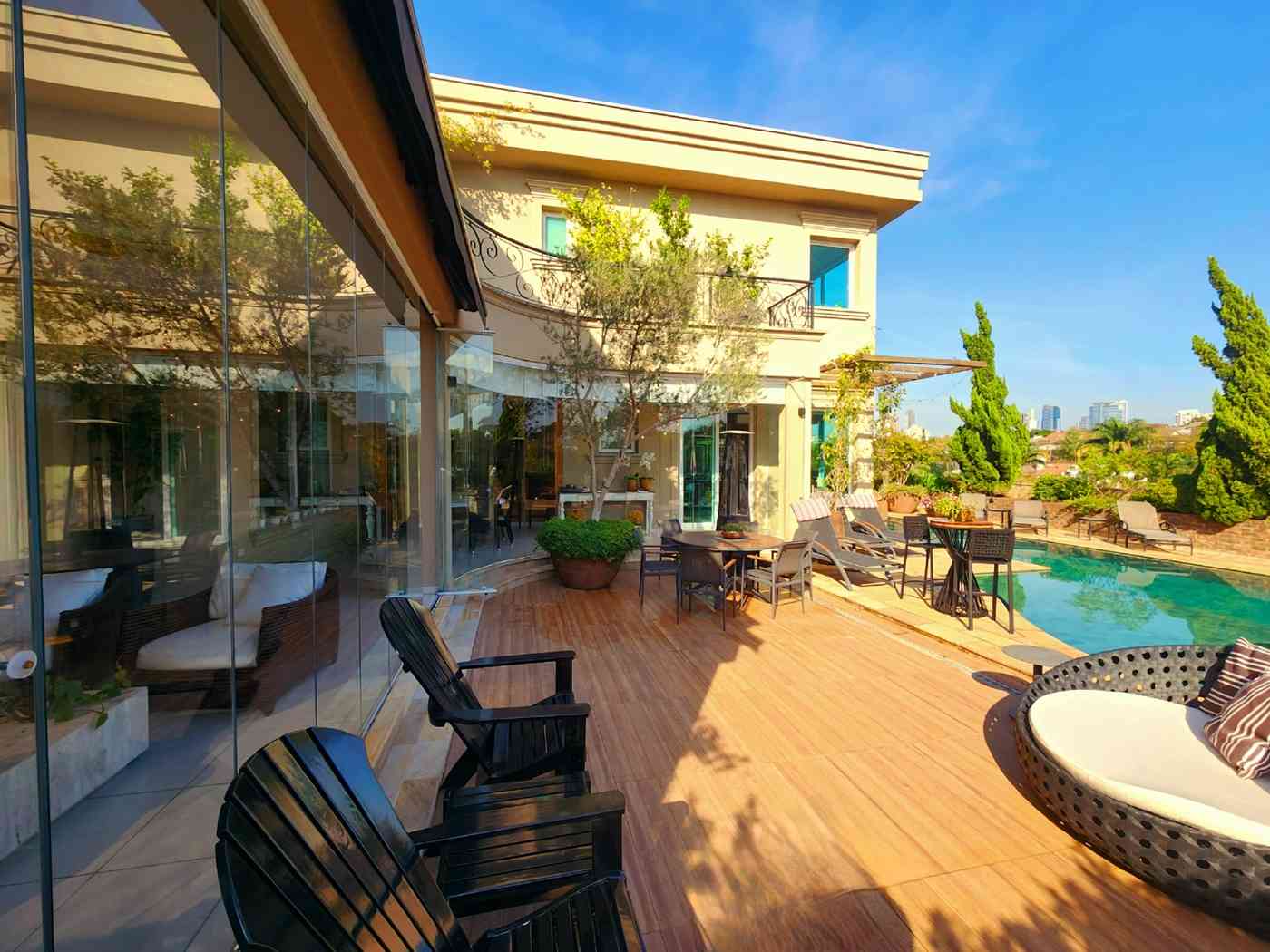 CASA ALTO PADRÃO!