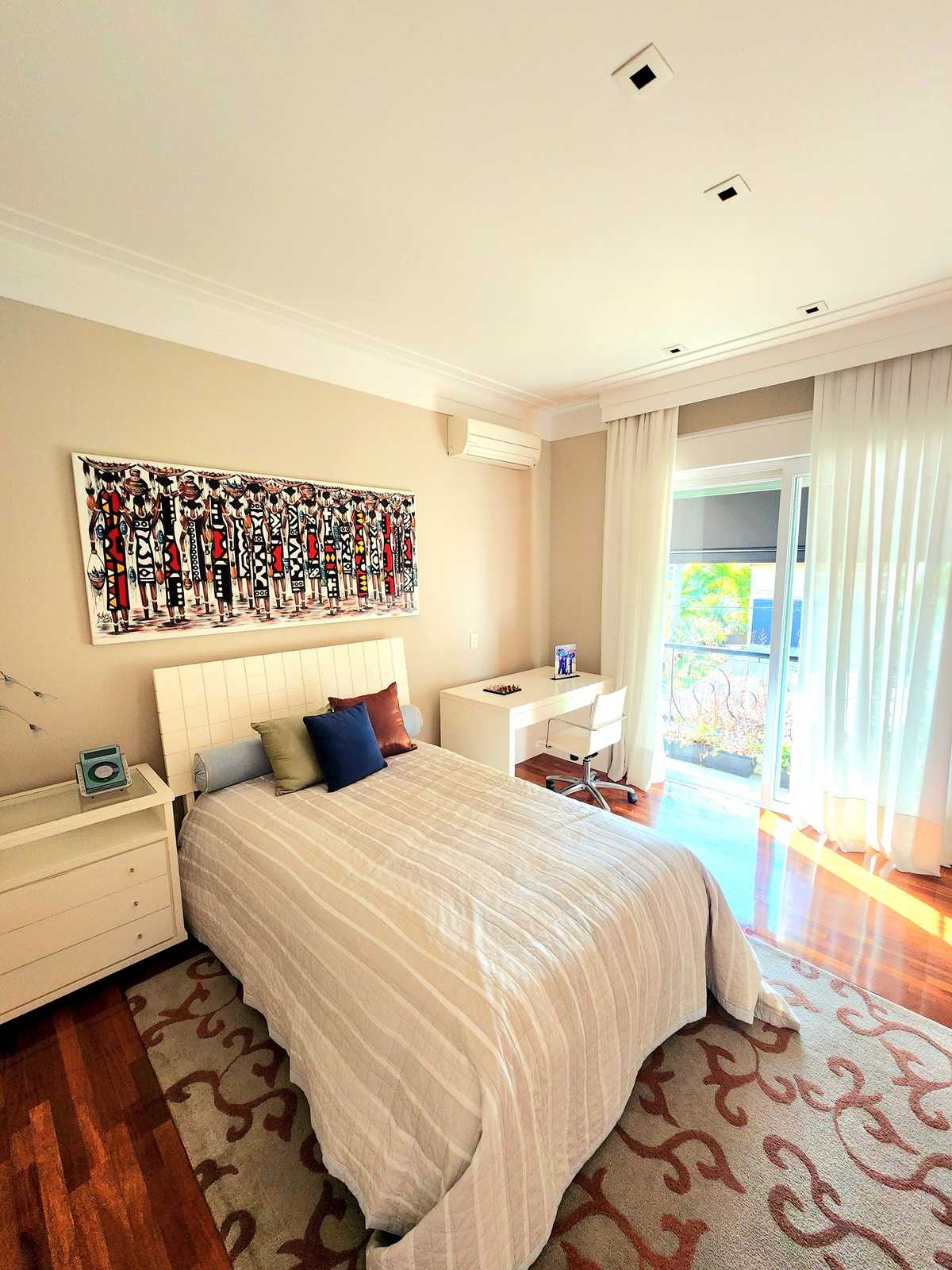 CASA ALTO PADRÃO!
