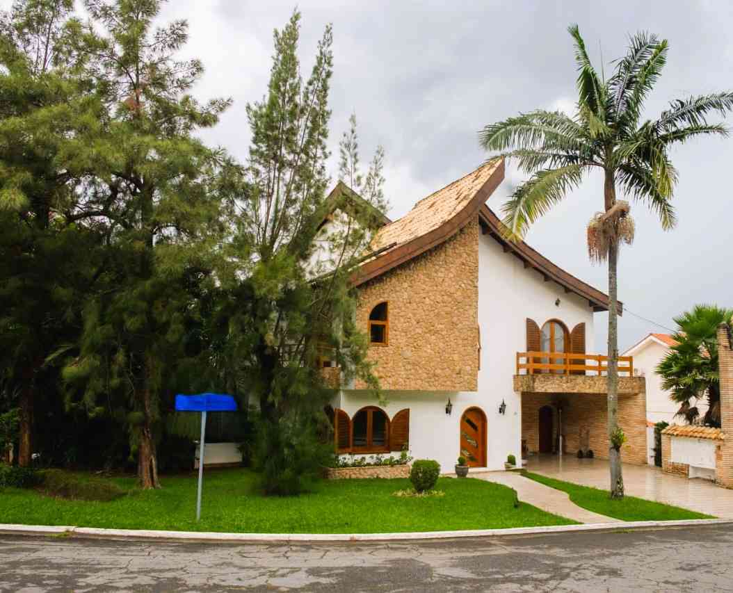 CASA DE ESQUINA!