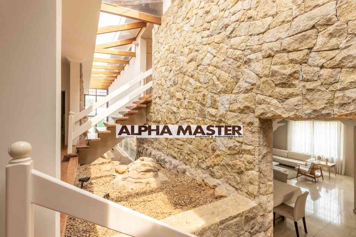 CASA NA ALDEIA DA SERRA!
