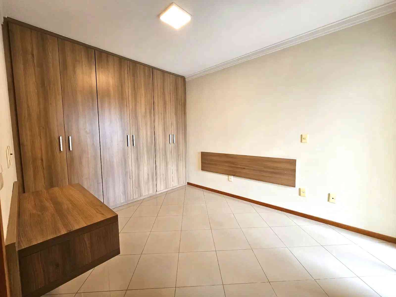 LINDO APARTAMENTO EM ALPHAVILLE!