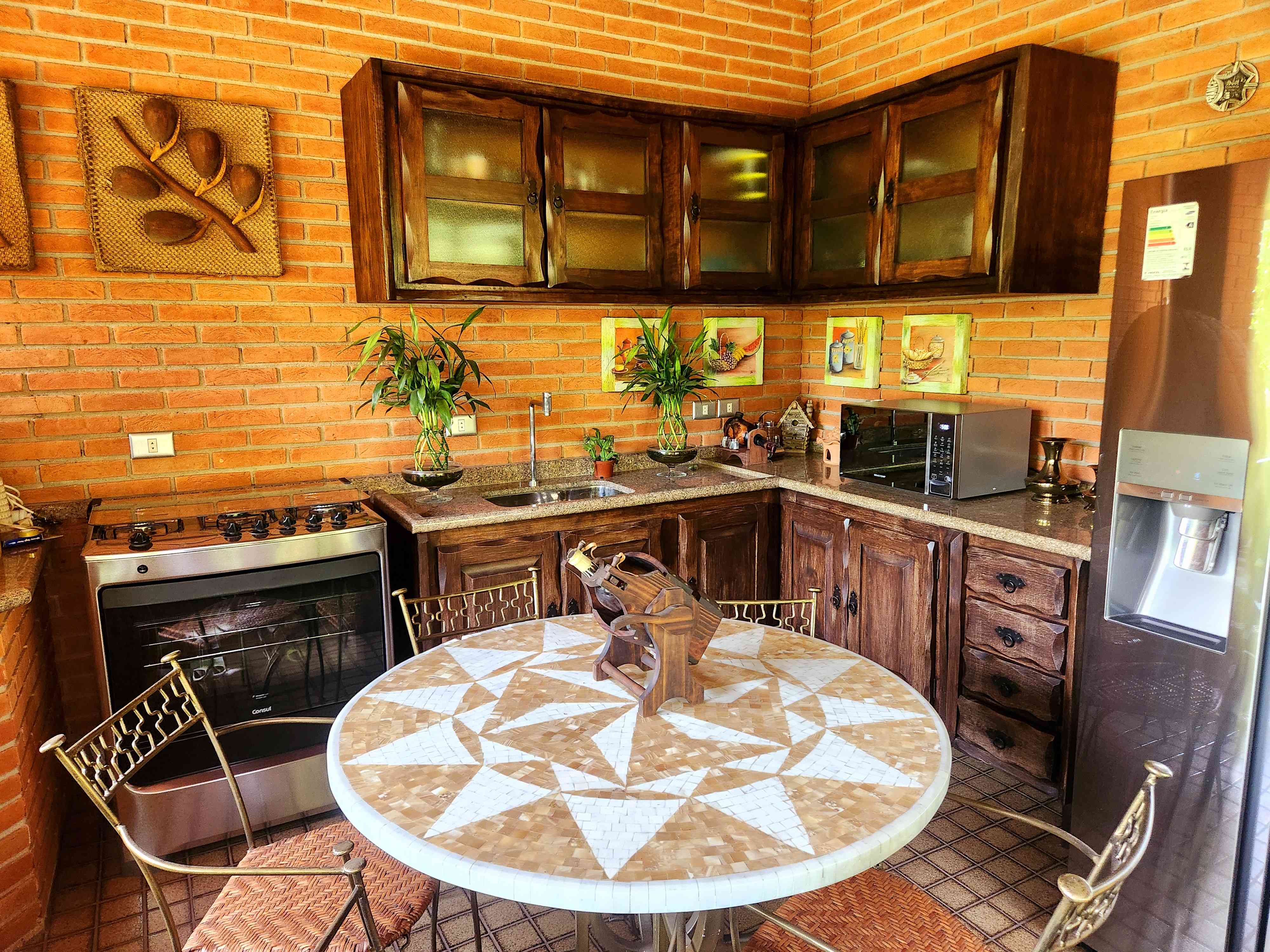 CASA EM ALPHAVILLE!