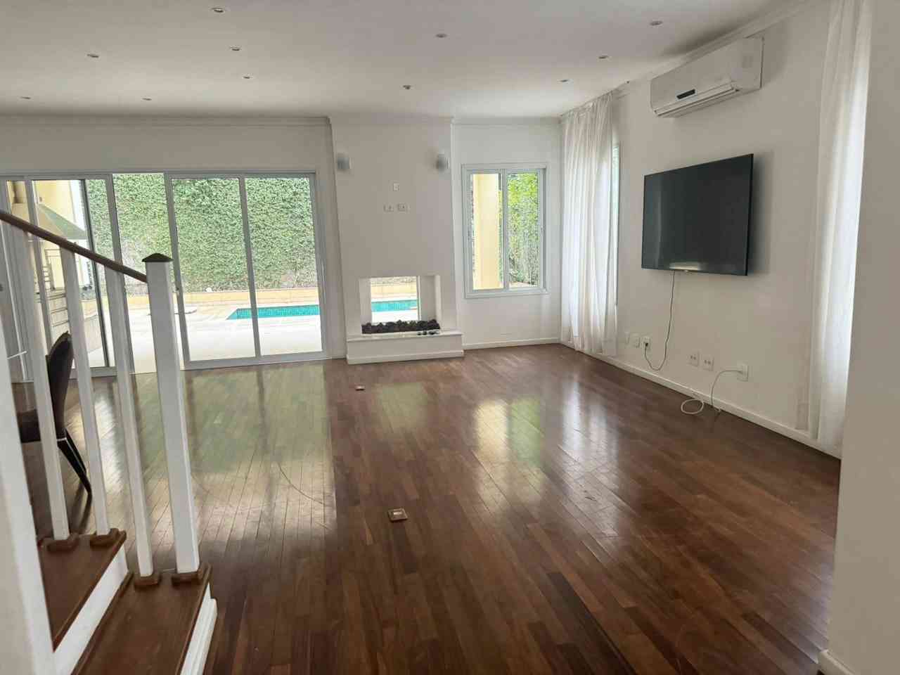 CASA EM ALPHAVILLE!