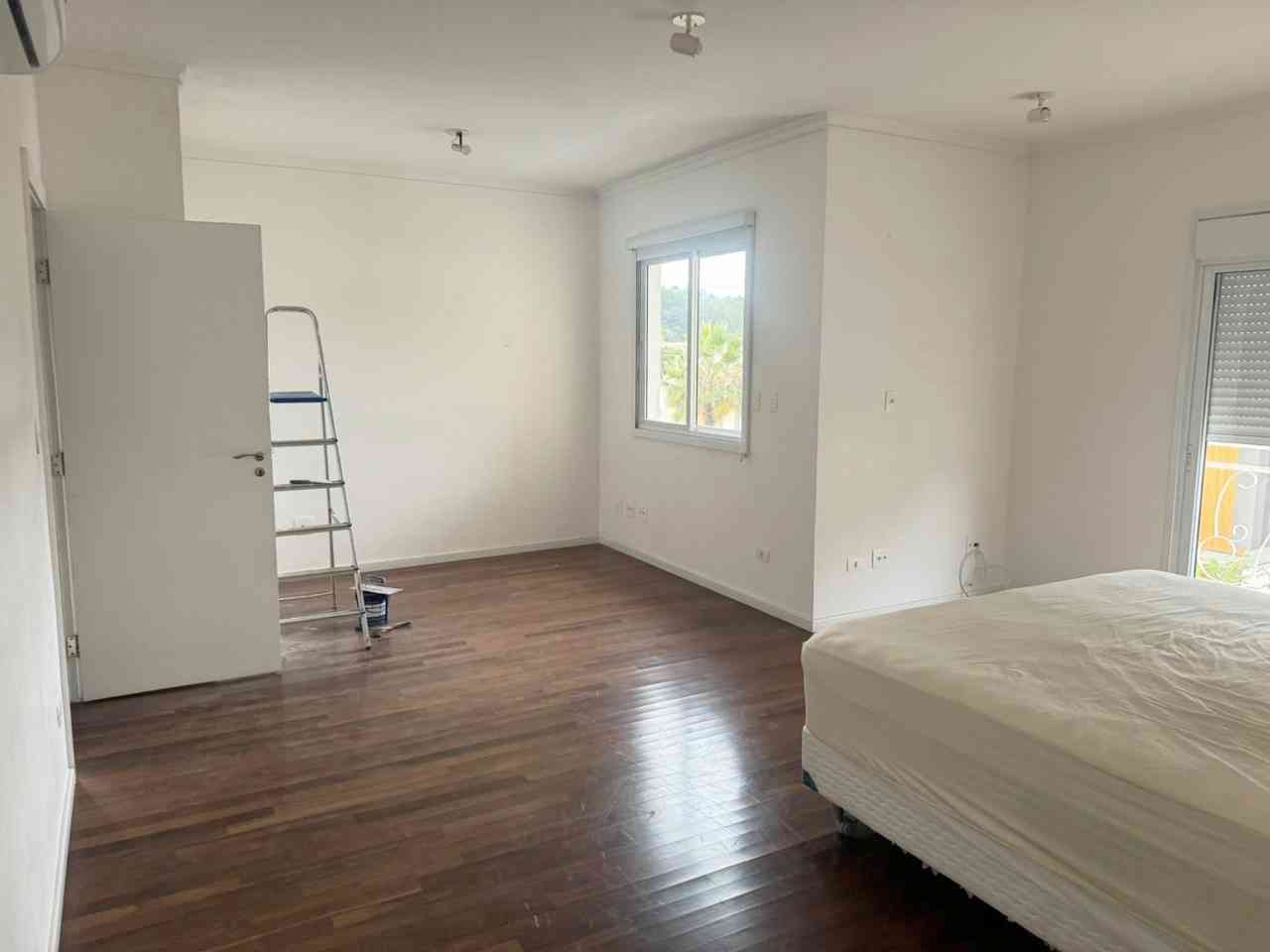 CASA EM ALPHAVILLE!