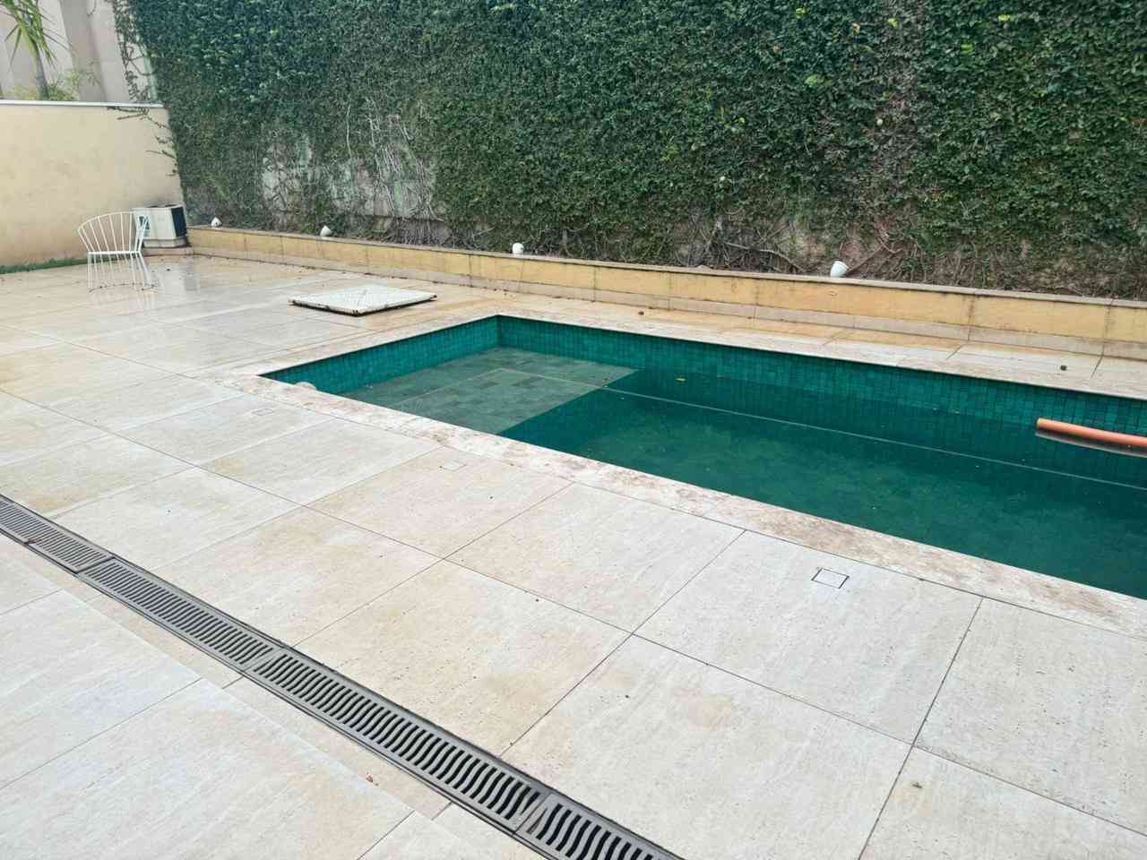 CASA EM ALPHAVILLE!