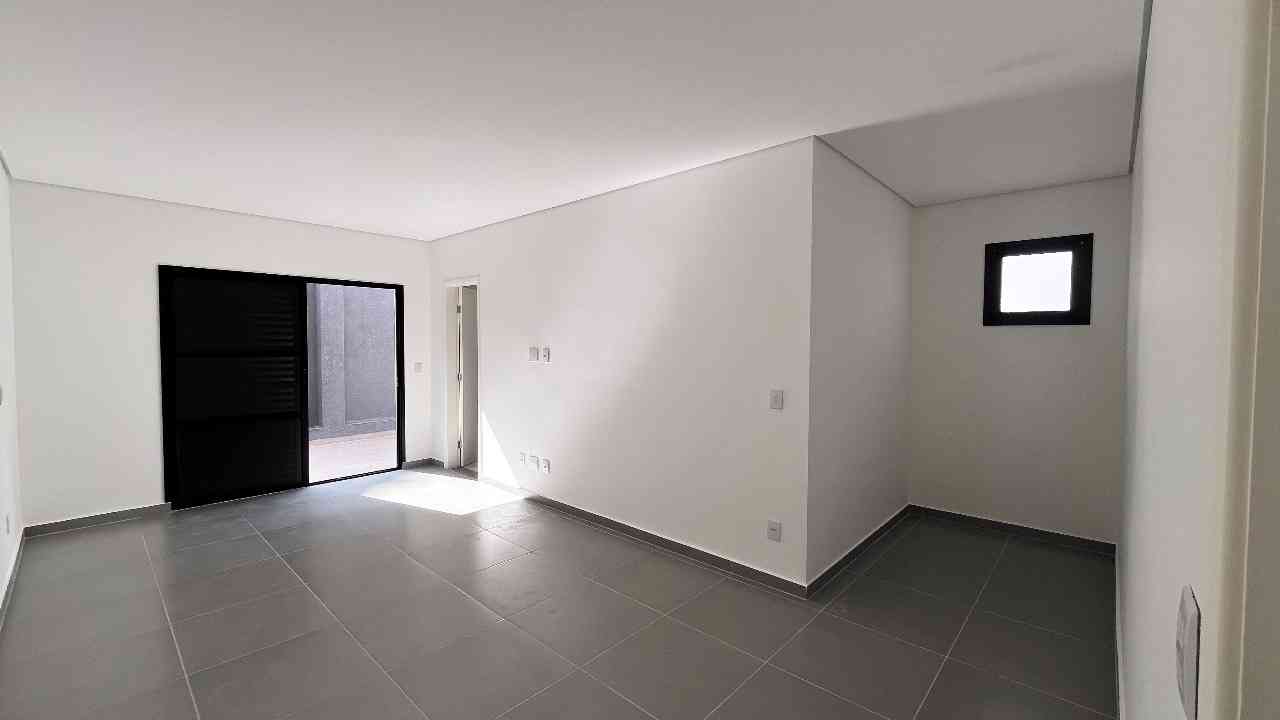 CASA EM ALPHAVILLE!