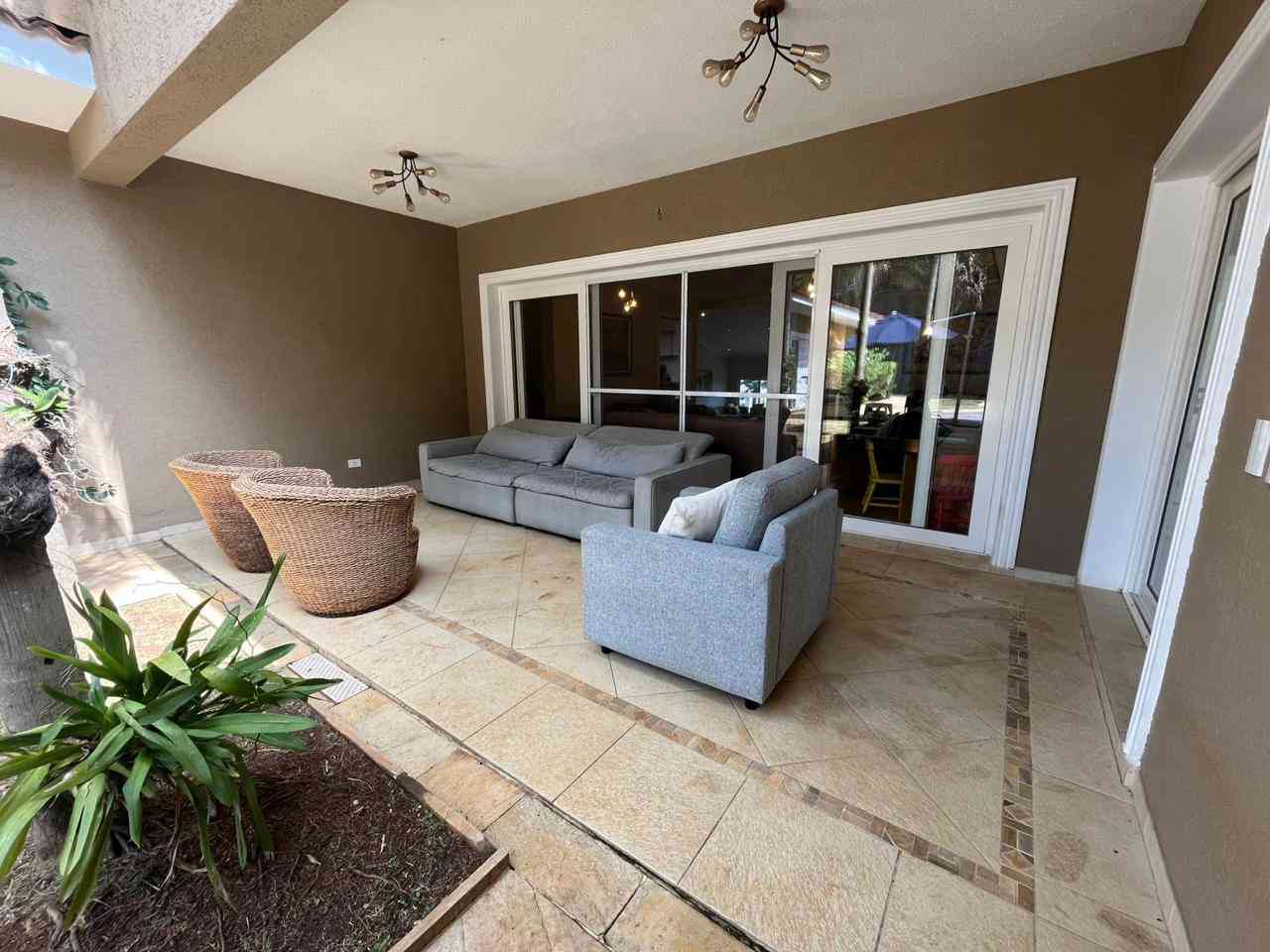 LINDA CASA PARA LOCAÇÃO!