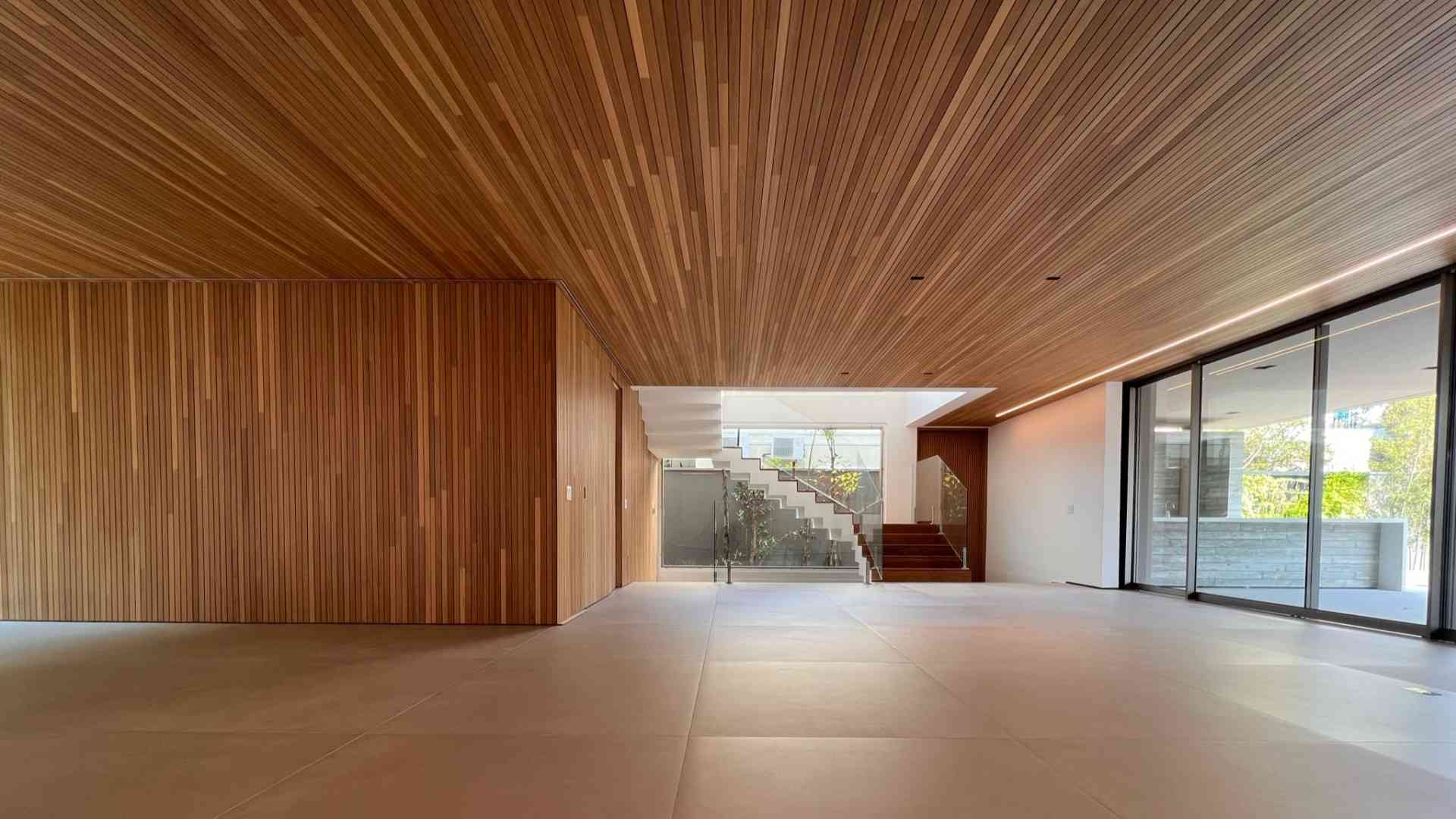 CASA ALTO PADRÃO!