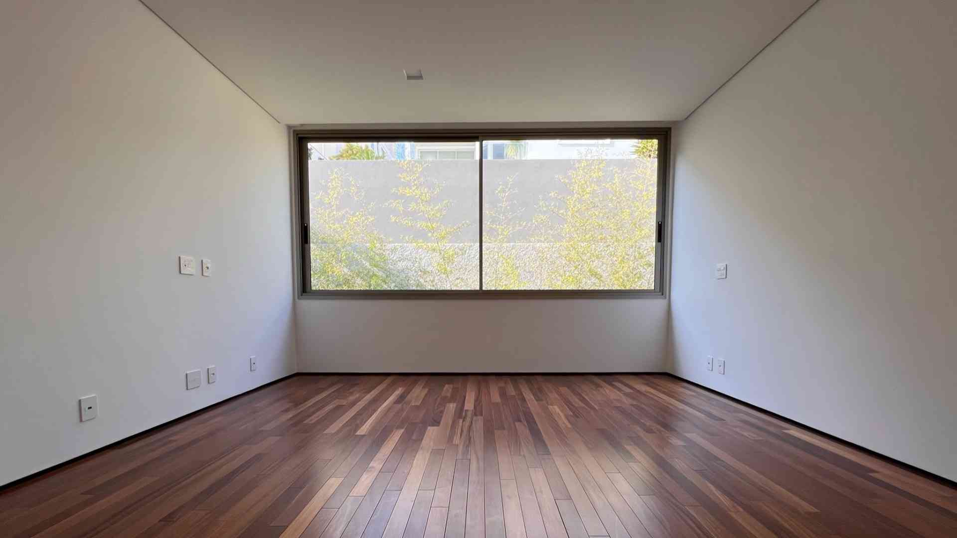 CASA ALTO PADRÃO!