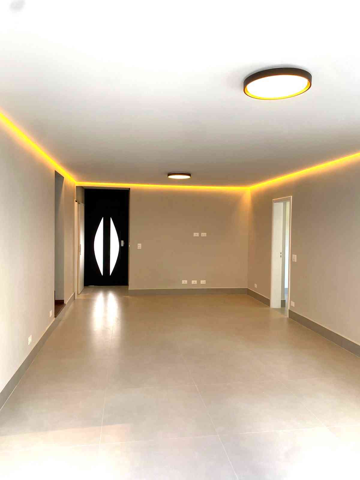 CASA EM ALPHAVILLE!