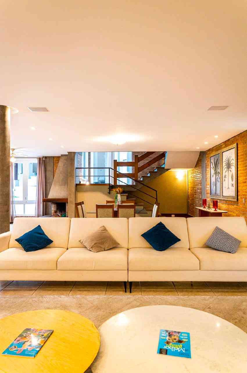 CASA ALTO PADRÃO!