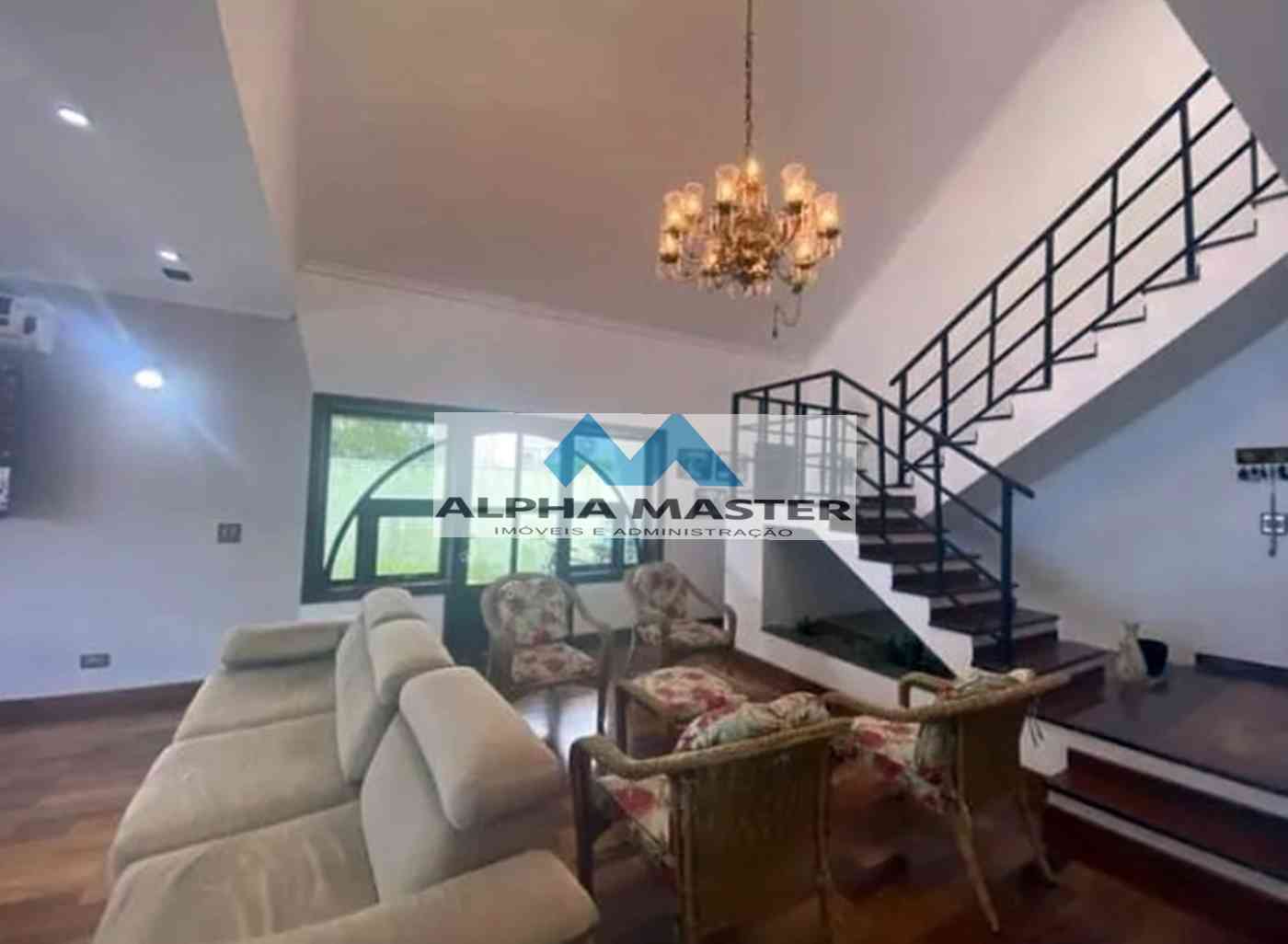 CASA EM ALPHAVILLE!