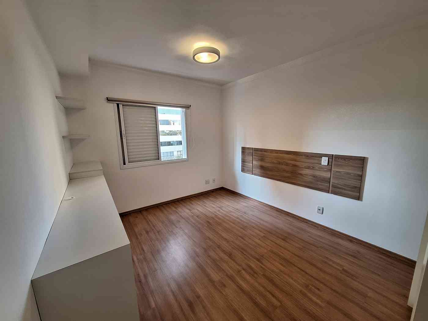 APARTAMENTO COM VARANDA GOURMET!