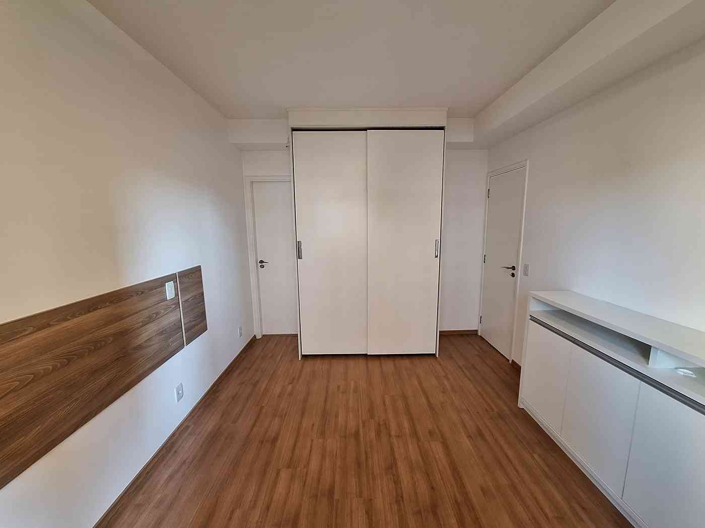 APARTAMENTO COM VARANDA GOURMET!