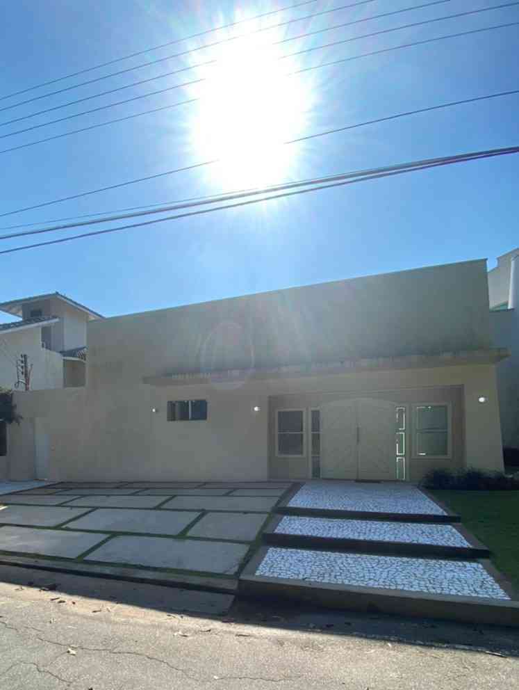 ALTO PADRÃO NO GUARUJÁ!