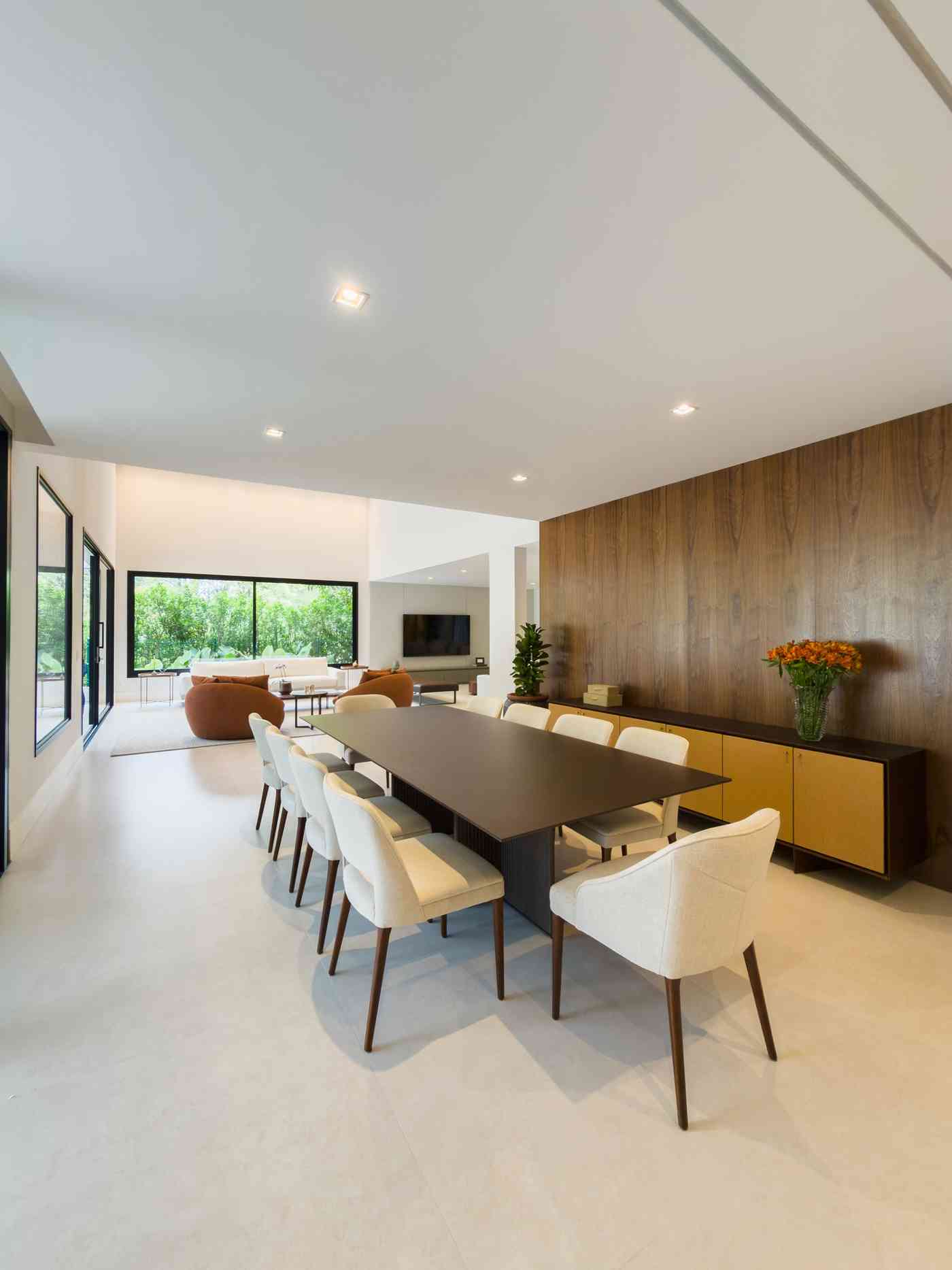 CASA EM CONDOMÍNIO ALTO PADRÃO!