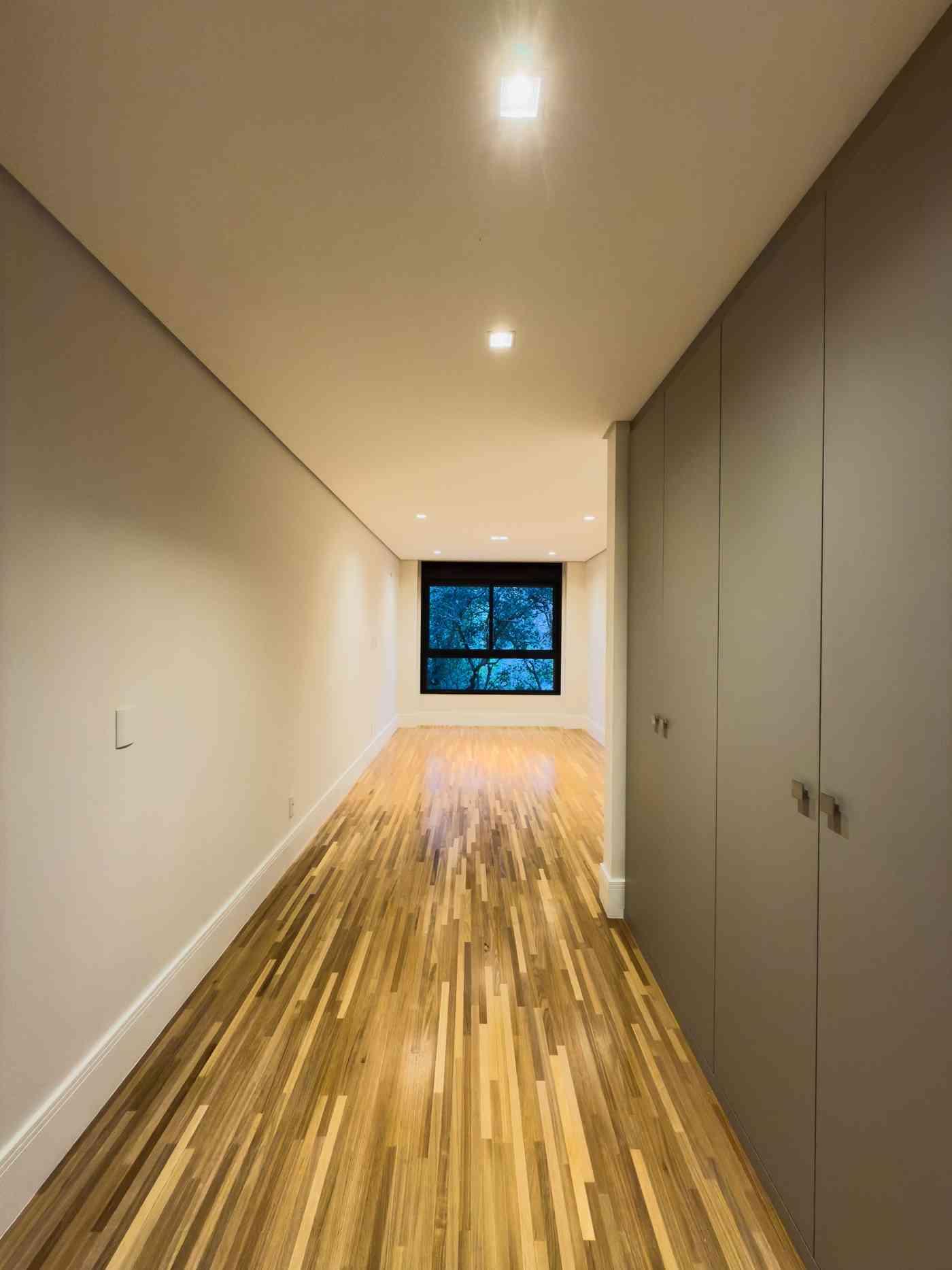CASA EM CONDOMÍNIO ALTO PADRÃO!