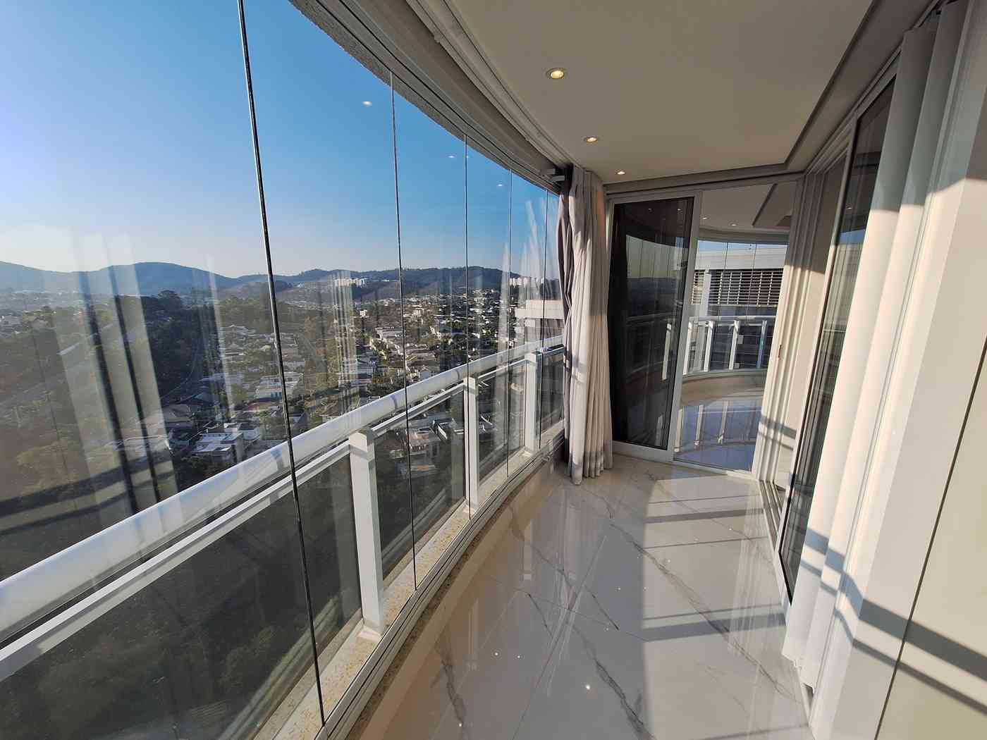 APARTAMENTO NO ED. WAVE