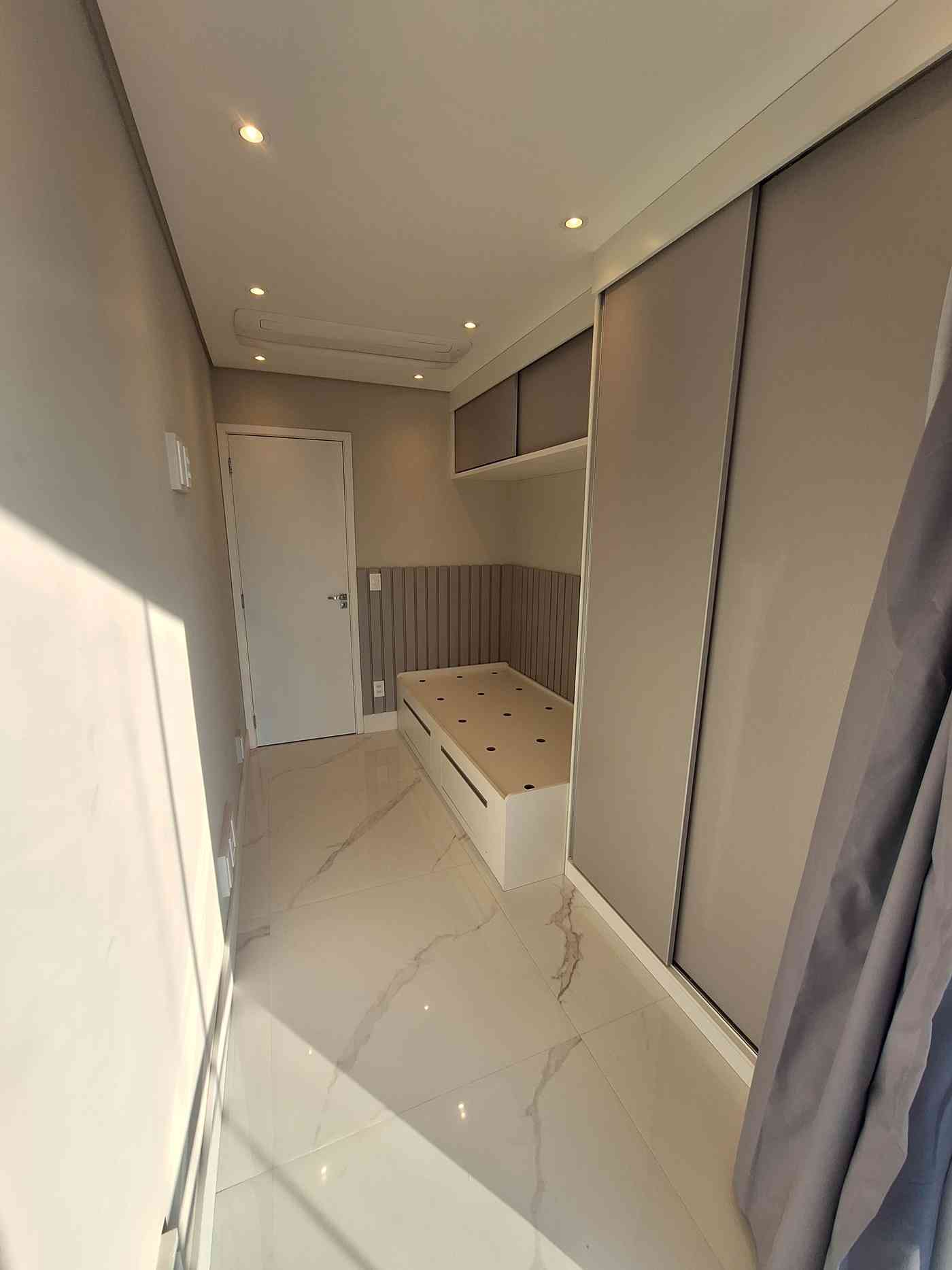 APARTAMENTO NO ED. WAVE